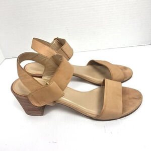 Stuart Weitzman Tan Sandals